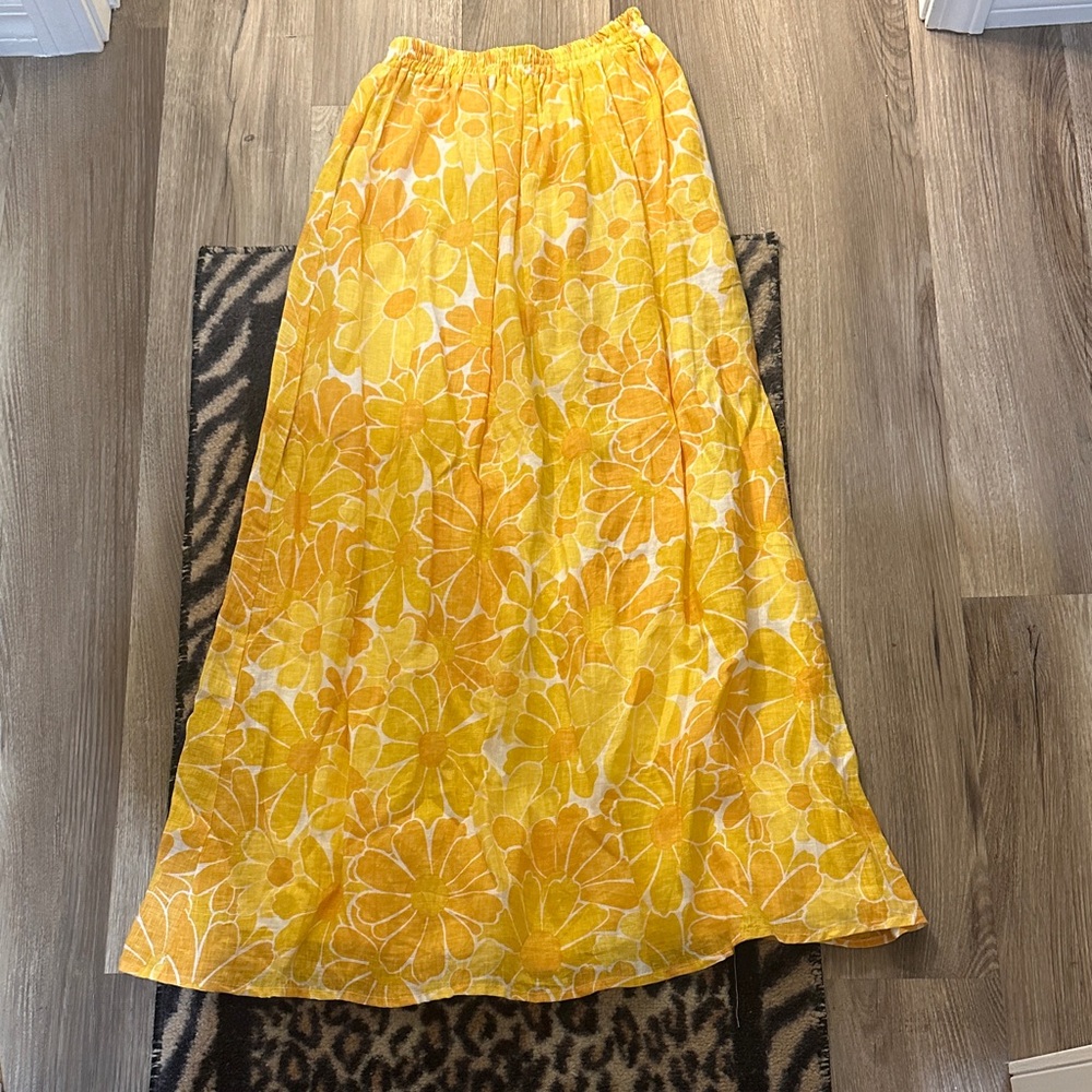 Faithfull the brand size small